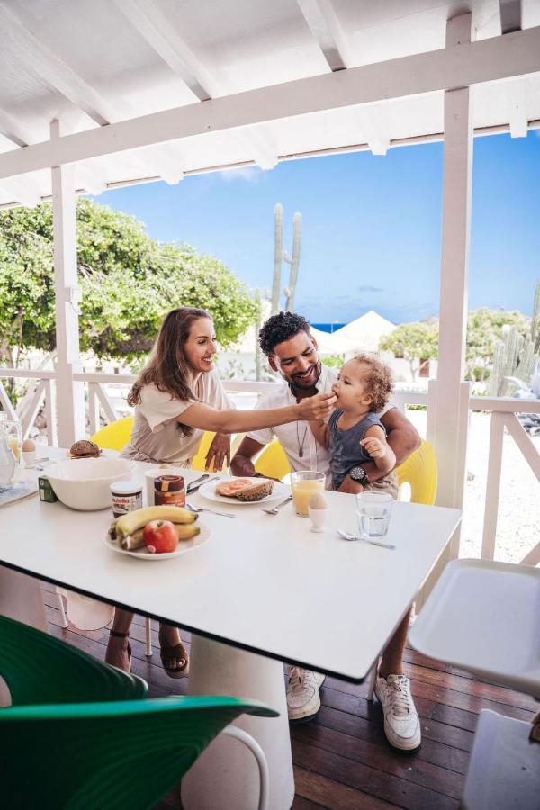 Papagayo Beach Resort (Adults Only) Віллемстад Екстер'єр фото