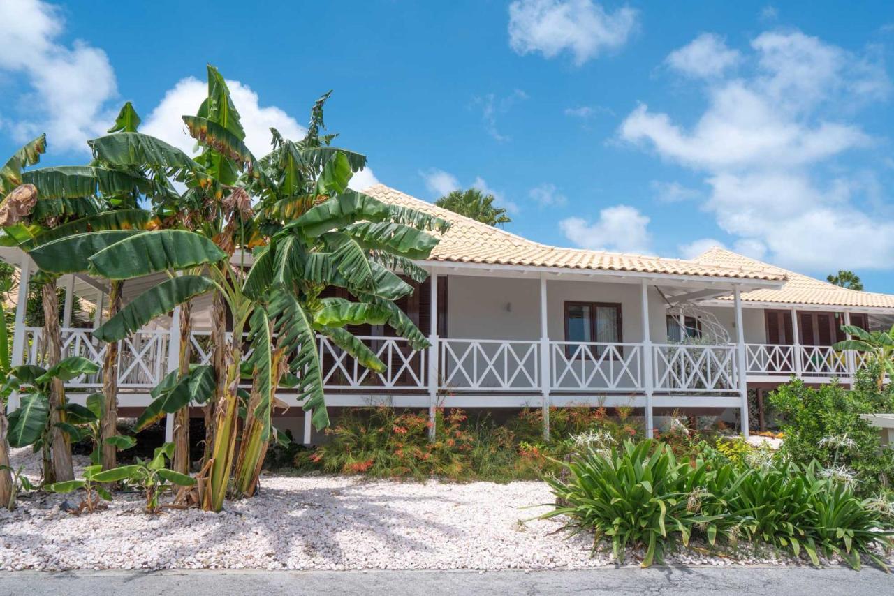 Papagayo Beach Resort (Adults Only) Віллемстад Екстер'єр фото
