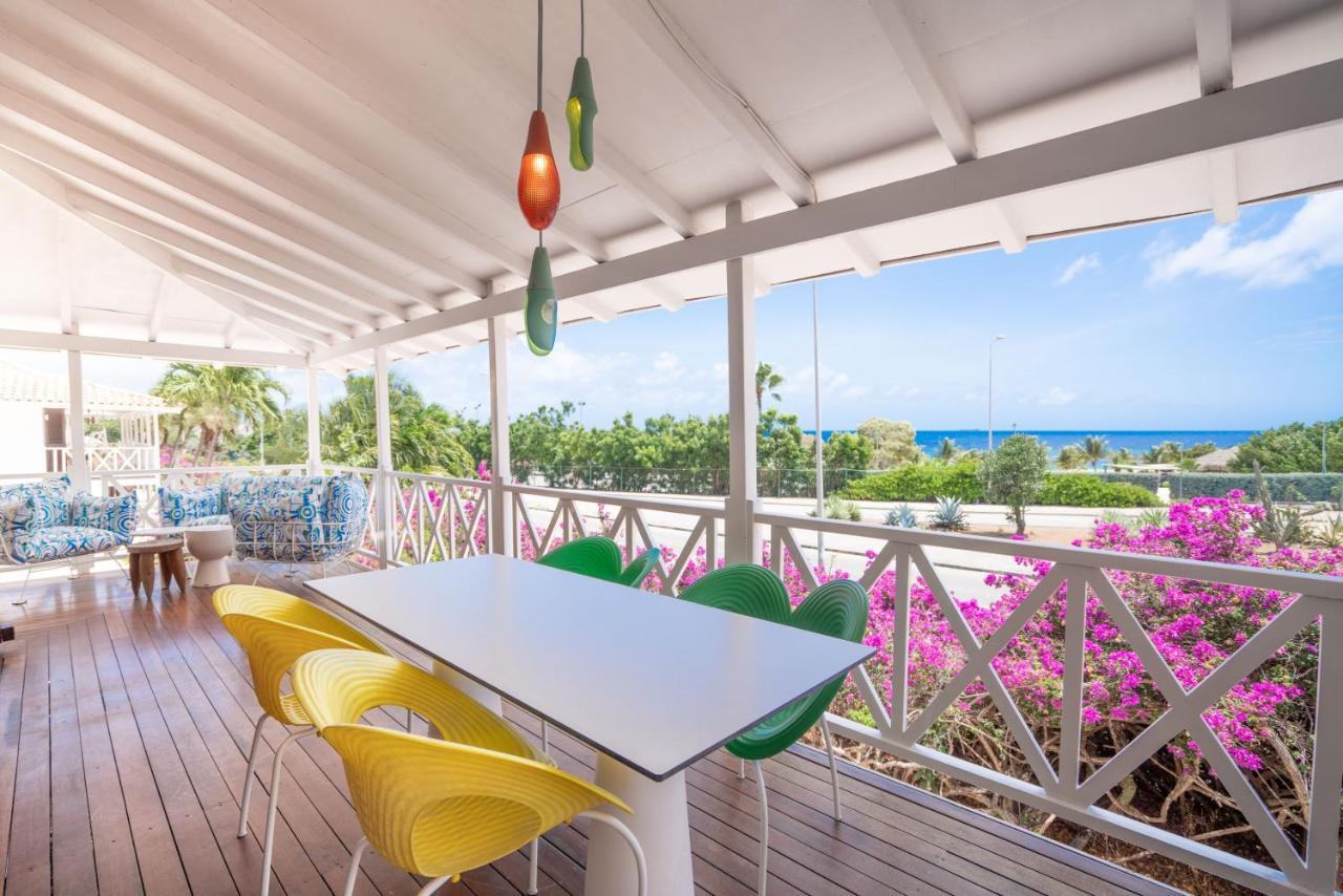 Papagayo Beach Resort (Adults Only) Віллемстад Екстер'єр фото