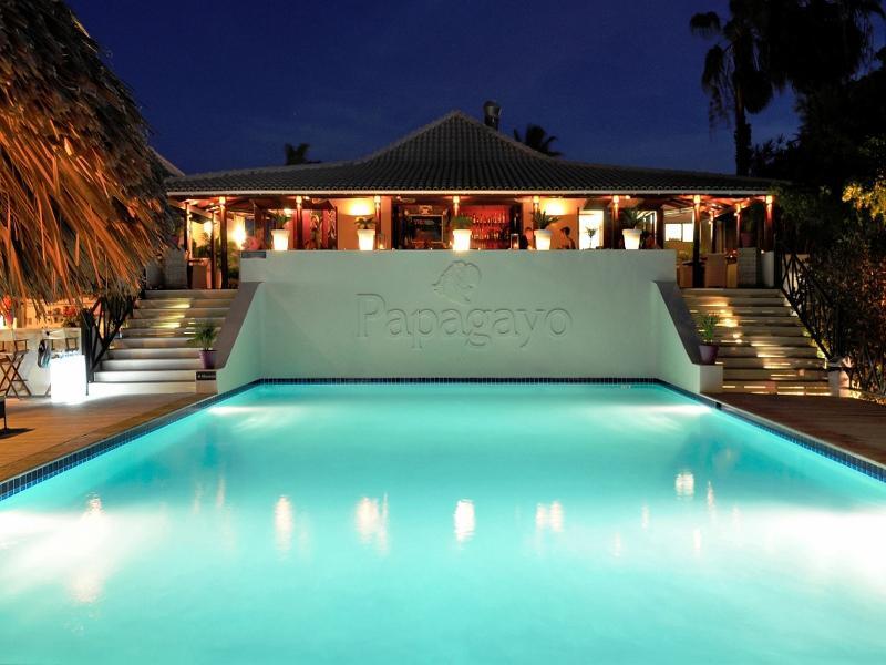 Papagayo Beach Resort (Adults Only) Віллемстад Екстер'єр фото
